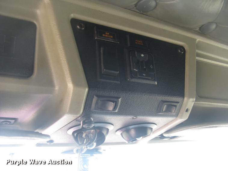 image for item DC2337 1995 Kenworth T600 semi truck