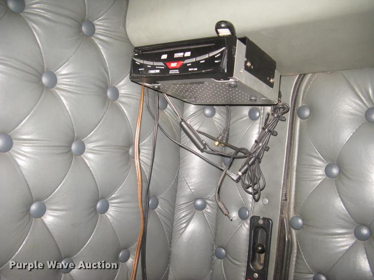 image for item DC2337 1995 Kenworth T600 semi truck