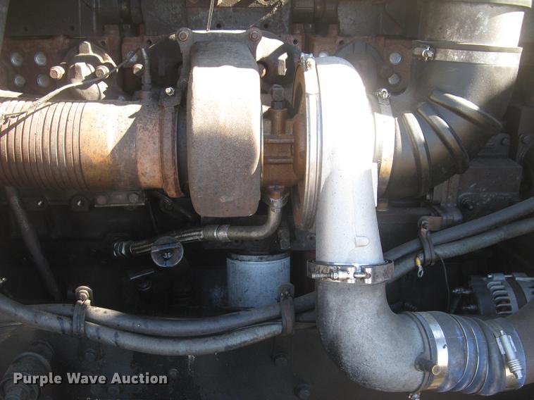 image for item DC2337 1995 Kenworth T600 semi truck