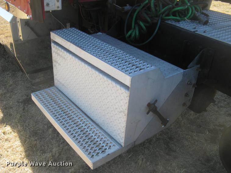 image for item DC2337 1995 Kenworth T600 semi truck