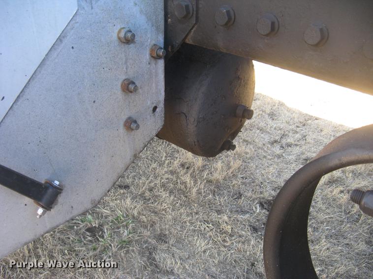 image for item DC2337 1995 Kenworth T600 semi truck