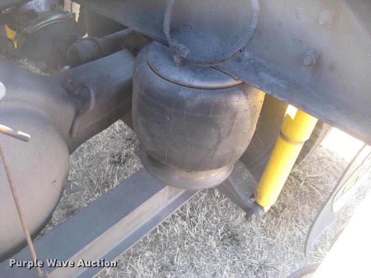 image for item DC2337 1995 Kenworth T600 semi truck