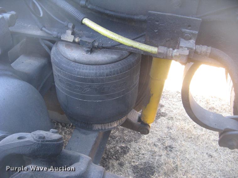 image for item DC2337 1995 Kenworth T600 semi truck