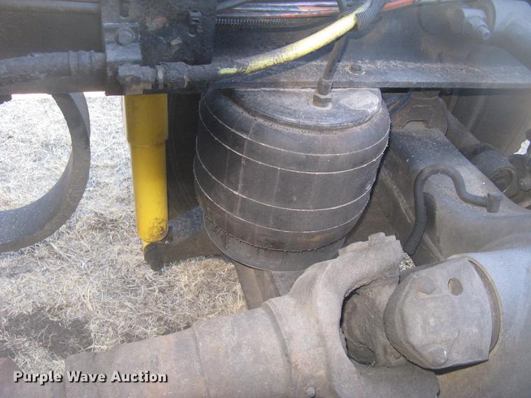 image for item DC2337 1995 Kenworth T600 semi truck