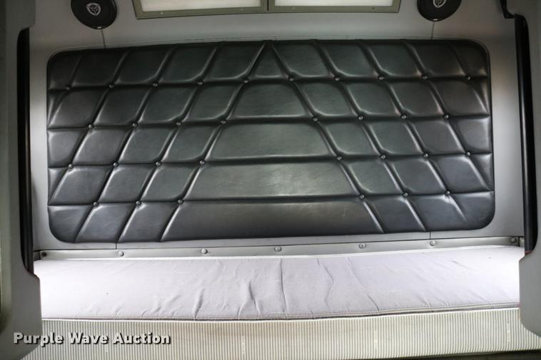 image for item DC3536 1999 Freightliner Classic XL FLD120 semi truck