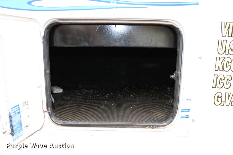 image for item DC3536 1999 Freightliner Classic XL FLD120 semi truck