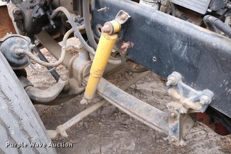 image for item DC3536 1999 Freightliner Classic XL FLD120 semi truck