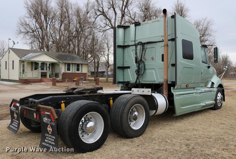 image for item DC3537 2009 International ProStar Premium semi truck