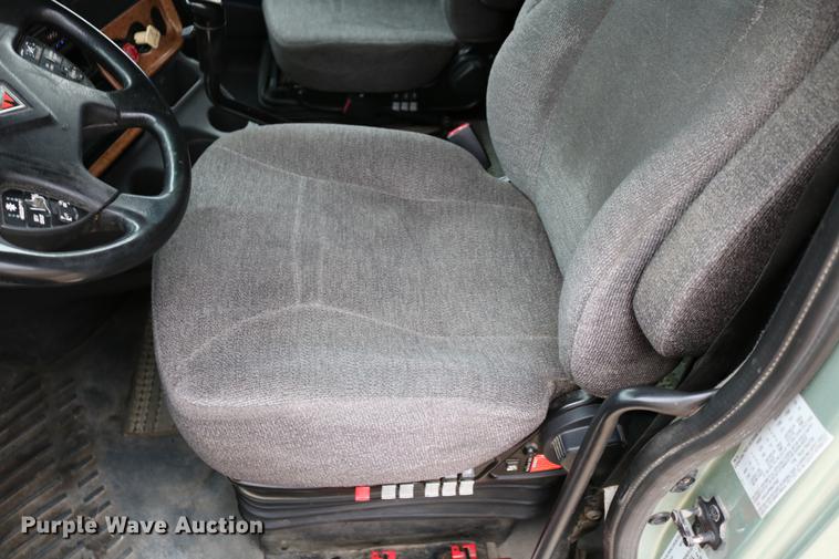 image for item DC3537 2009 International ProStar Premium semi truck