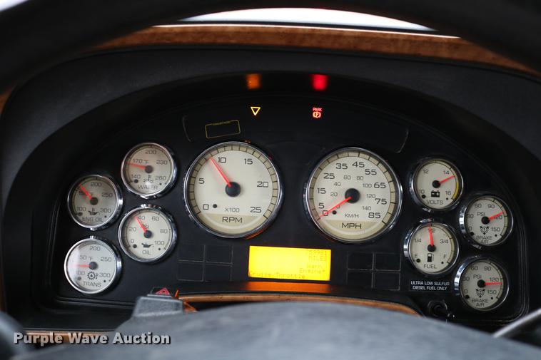 image for item DC3537 2009 International ProStar Premium semi truck