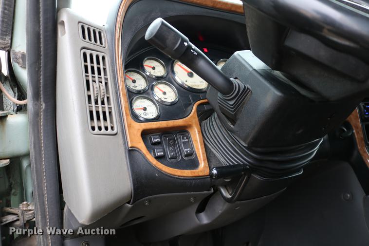 image for item DC3537 2009 International ProStar Premium semi truck