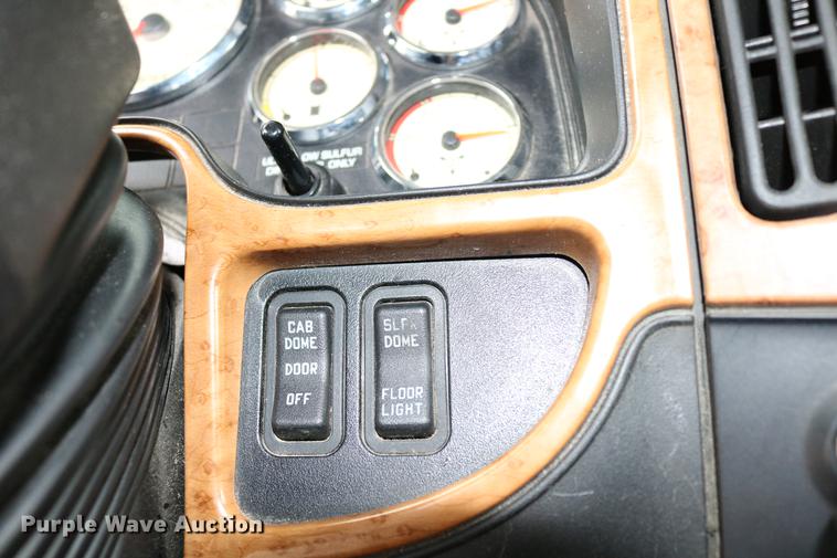 image for item DC3537 2009 International ProStar Premium semi truck