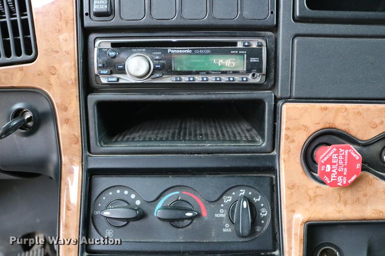 image for item DC3537 2009 International ProStar Premium semi truck