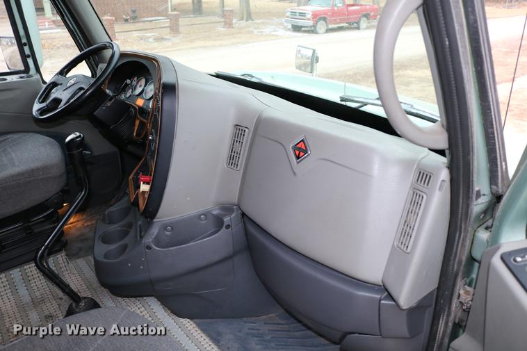 image for item DC3537 2009 International ProStar Premium semi truck