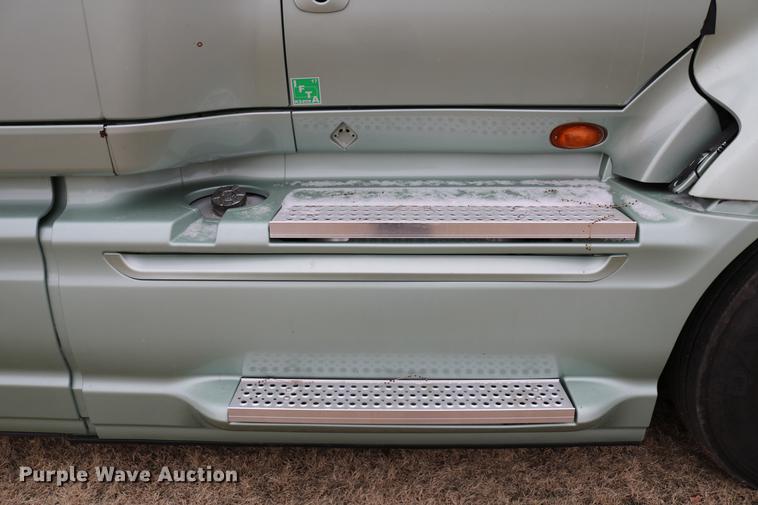 image for item DC3537 2009 International ProStar Premium semi truck