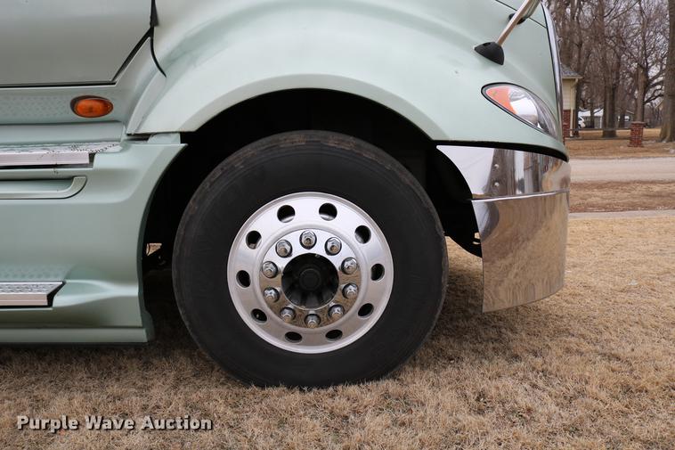 image for item DC3537 2009 International ProStar Premium semi truck