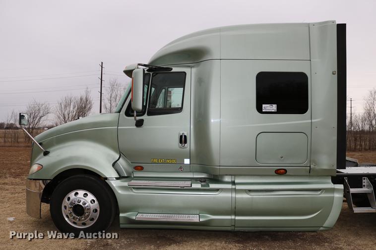 image for item DC3537 2009 International ProStar Premium semi truck