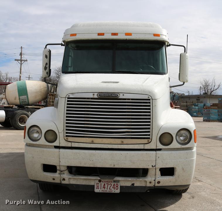 image for item DC3540 2003 Freightliner Century Class ST120 semi truck