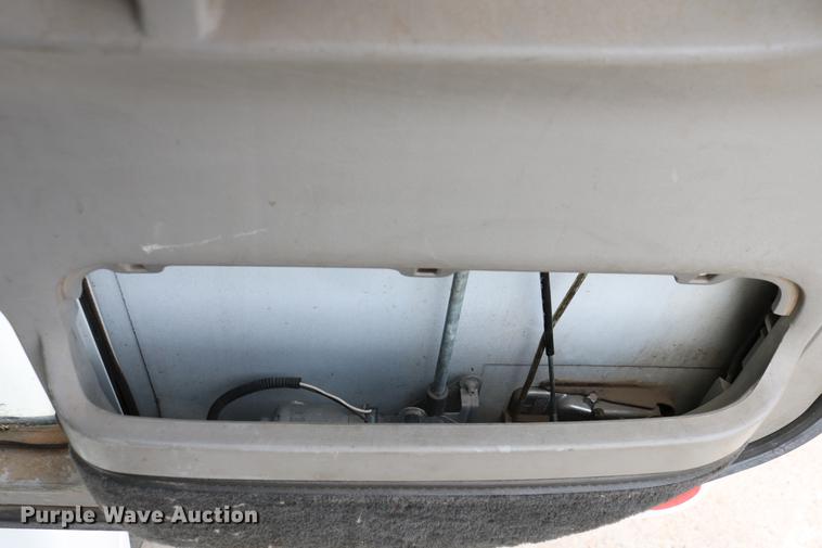 image for item DC3540 2003 Freightliner Century Class ST120 semi truck