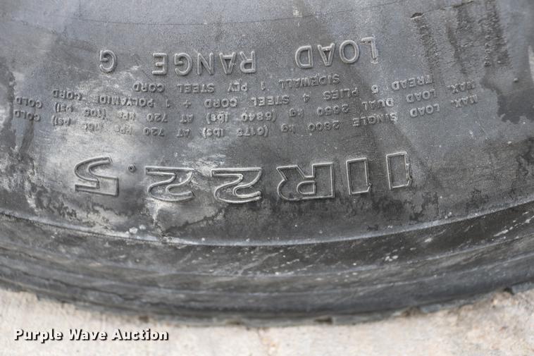 image for item DC3540 2003 Freightliner Century Class ST120 semi truck