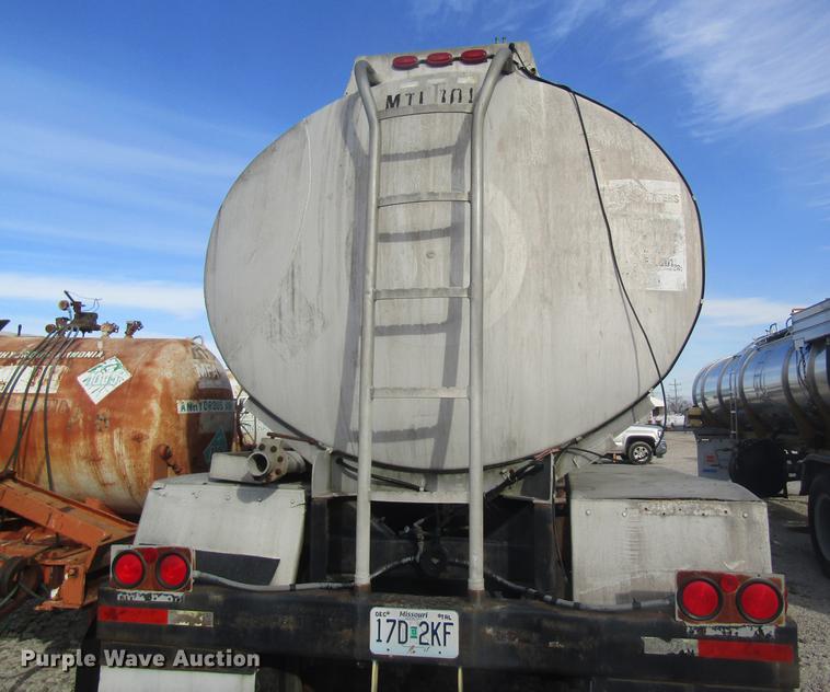 image for item DC4396 1978 shop built tank trailer