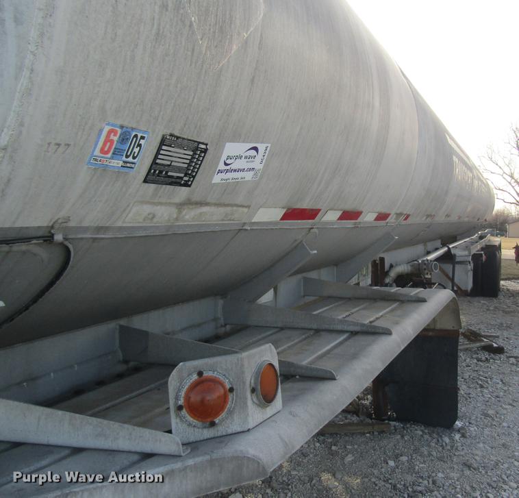 image for item DC4396 1978 shop built tank trailer