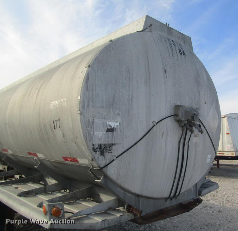 image for item DC4396 1978 shop built tank trailer