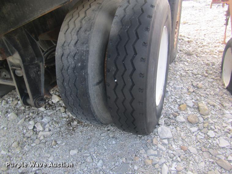 image for item DC4396 1978 shop built tank trailer