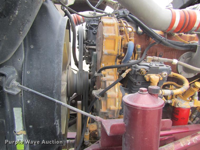 image for item DC4472 2004 Kenworth W900B semi truck