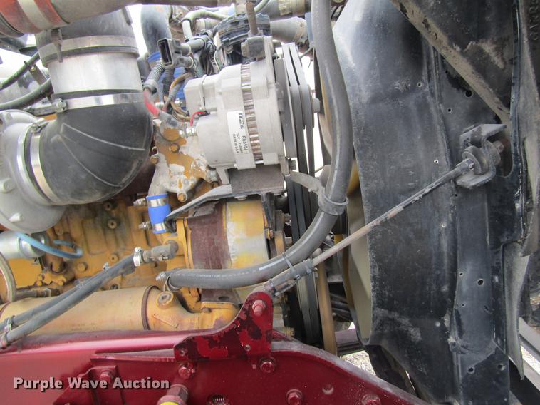 image for item DC4472 2004 Kenworth W900B semi truck