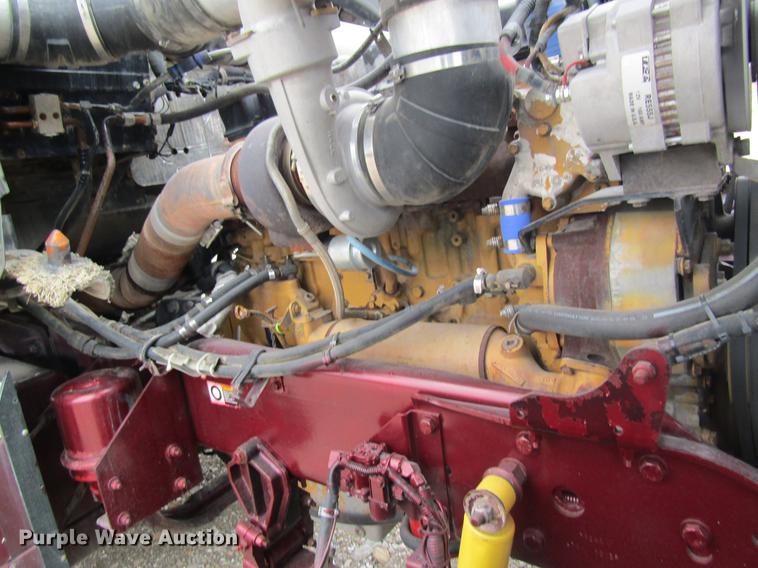 image for item DC4472 2004 Kenworth W900B semi truck