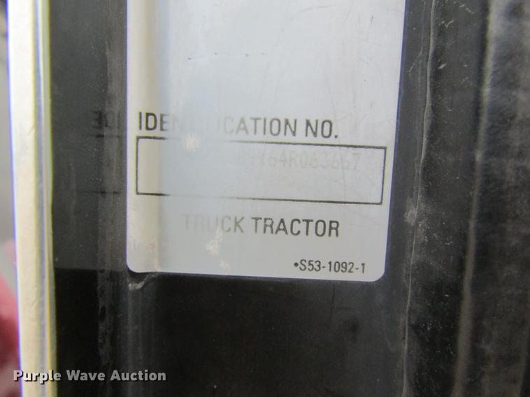 image for item DC4472 2004 Kenworth W900B semi truck