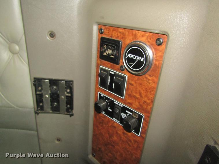 image for item DC4472 2004 Kenworth W900B semi truck