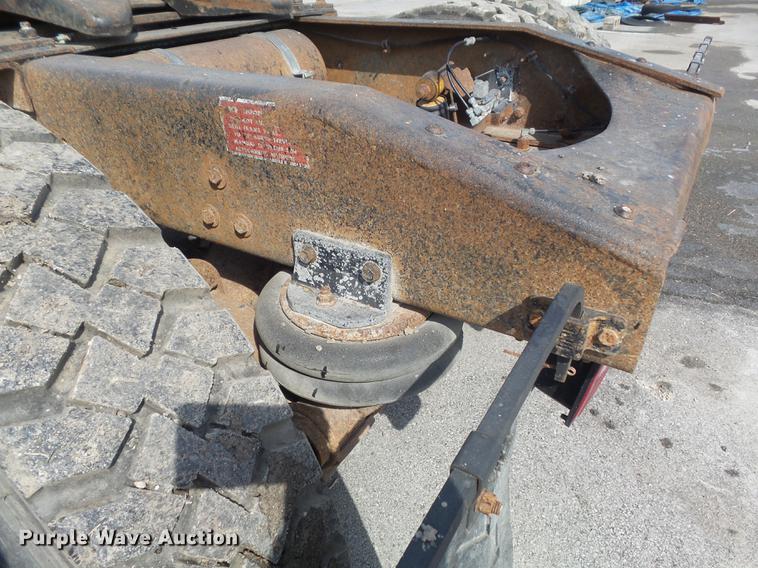 image for item DC7386 1987 Freightliner FLC-64T semi truck