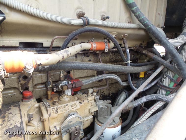 image for item DC7386 1987 Freightliner FLC-64T semi truck