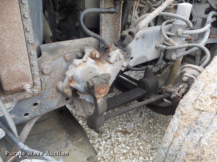 image for item DC7389 1995 Freightliner FLD120 semi truck