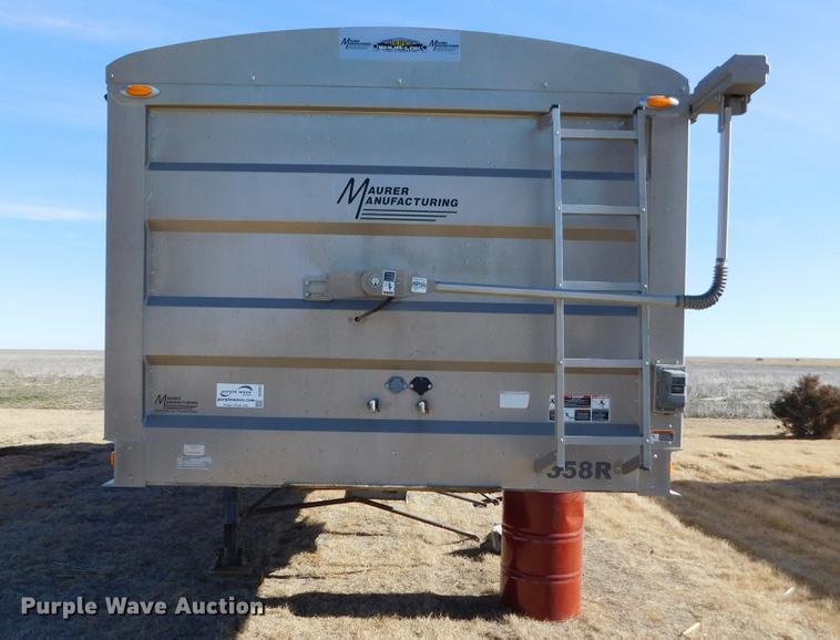 image for item DC8421 2013 Maurer double hopper bottom grain trailer