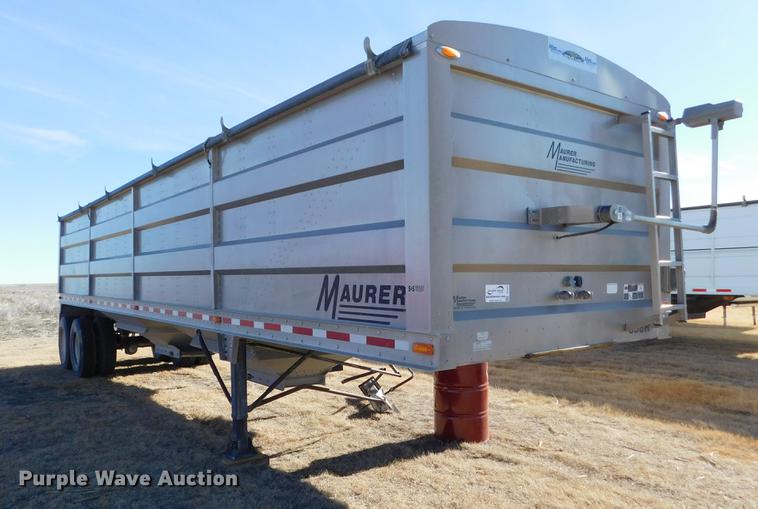 image for item DC8421 2013 Maurer double hopper bottom grain trailer