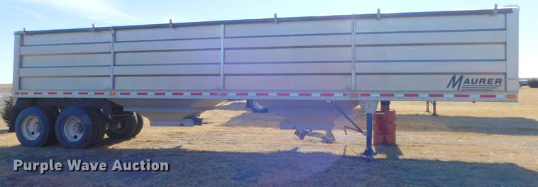 image for item DC8421 2013 Maurer double hopper bottom grain trailer