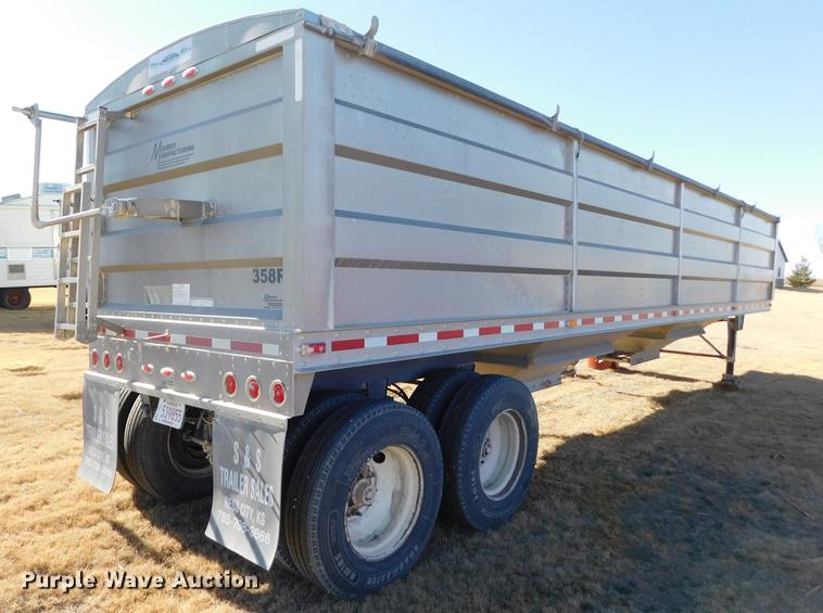 image for item DC8421 2013 Maurer double hopper bottom grain trailer