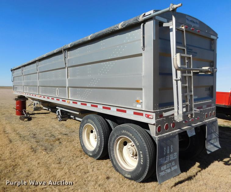 image for item DC8421 2013 Maurer double hopper bottom grain trailer