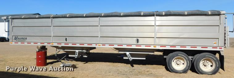 image for item DC8421 2013 Maurer double hopper bottom grain trailer