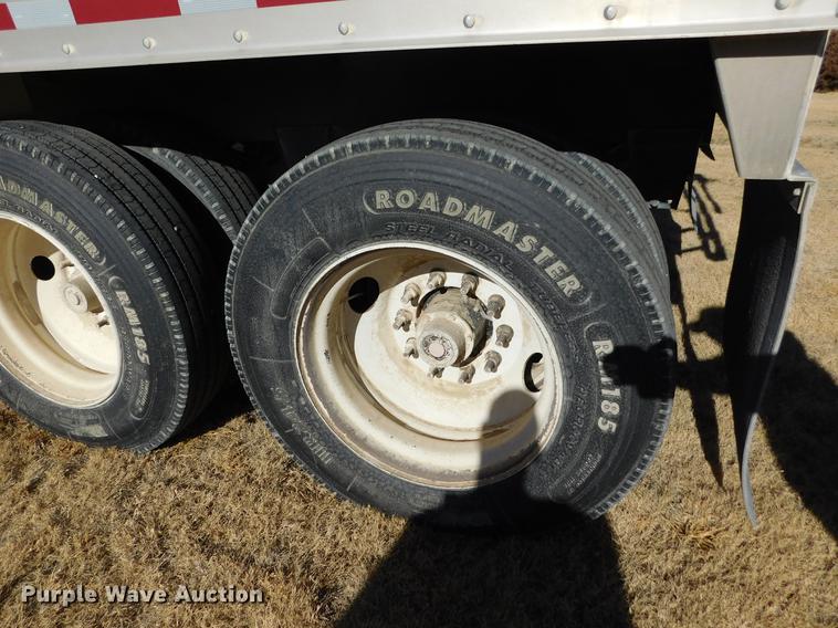 image for item DC8421 2013 Maurer double hopper bottom grain trailer