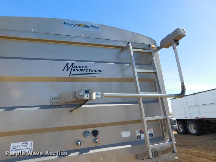 image for item DC8421 2013 Maurer double hopper bottom grain trailer
