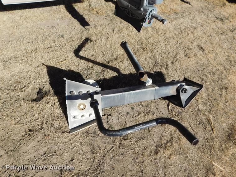 image for item DC8421 2013 Maurer double hopper bottom grain trailer