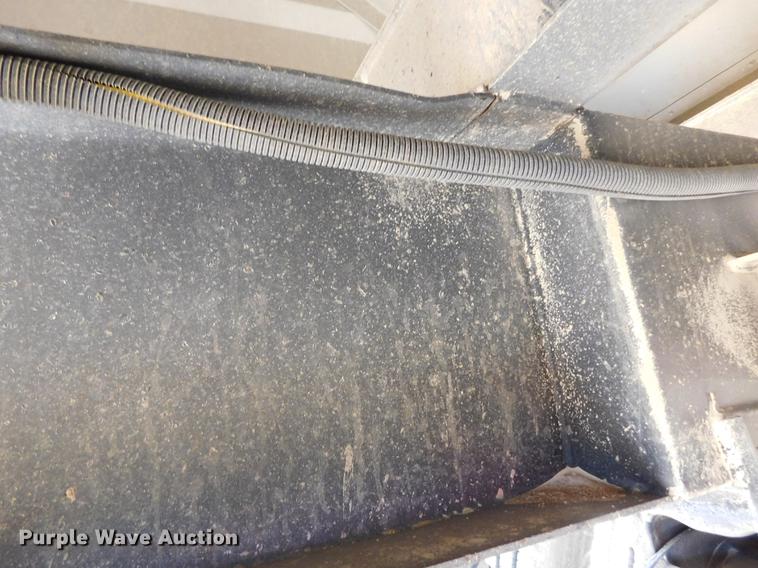 image for item DC8421 2013 Maurer double hopper bottom grain trailer