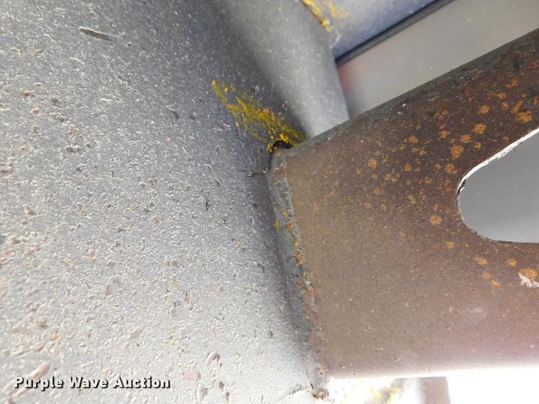 image for item DC8421 2013 Maurer double hopper bottom grain trailer