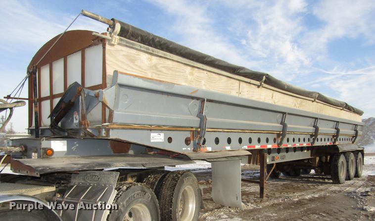image for item DD2941 2000 Smithco 3003BH side dump trailer