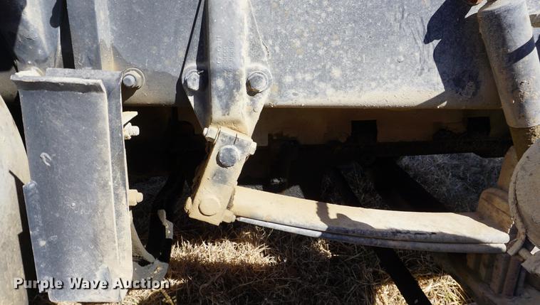 image for item DE3087 1994 Peterbilt 378 semi truck