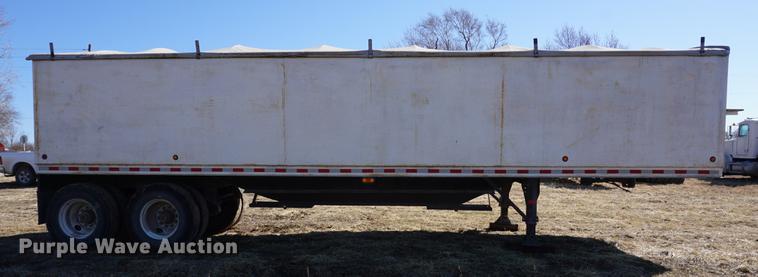 image for item DE3092 2000 shop built double hopper bottom grain trailer